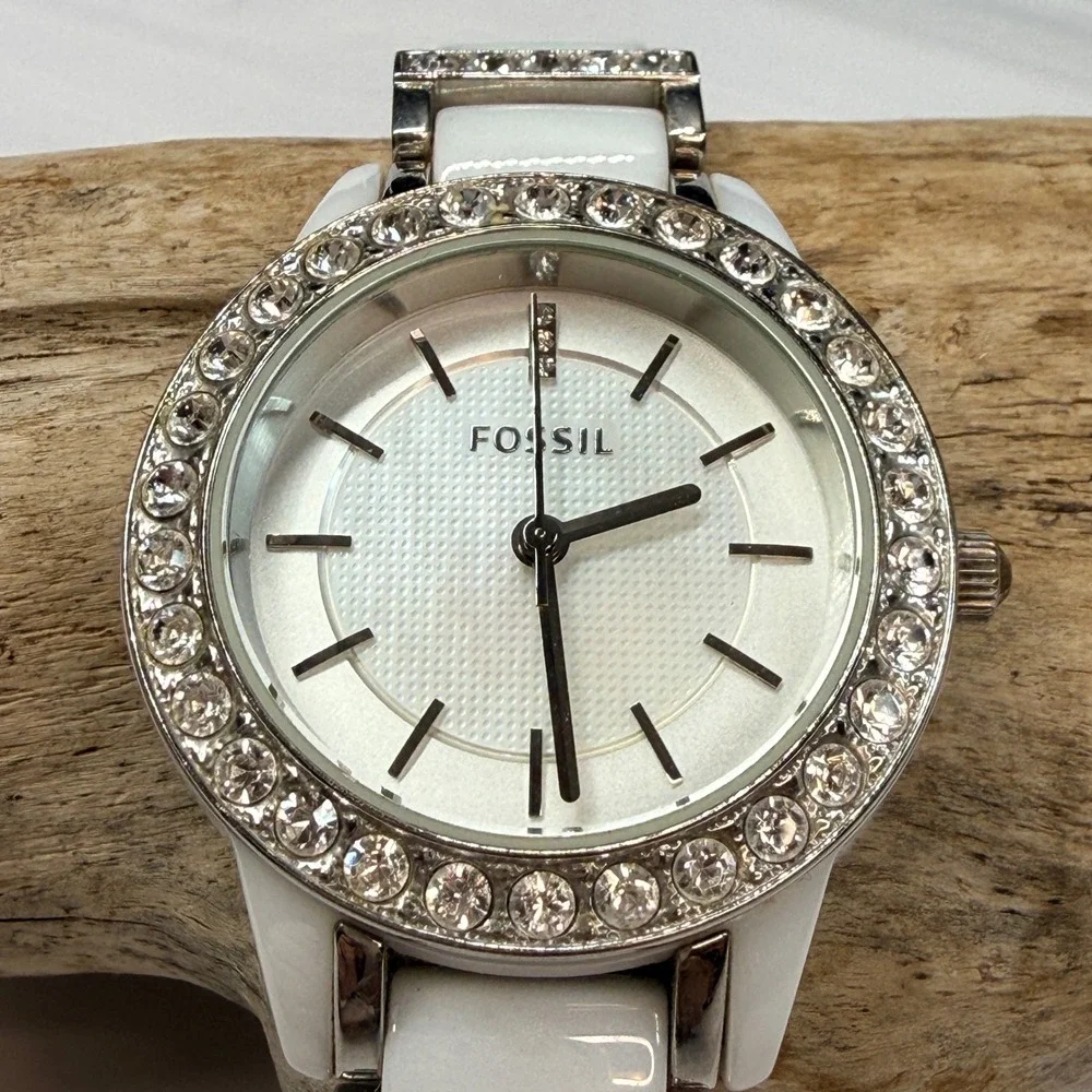 Fossil ce 1017